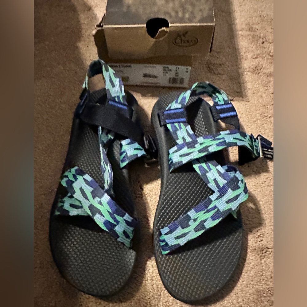 Chacon size 11. Brand new in box